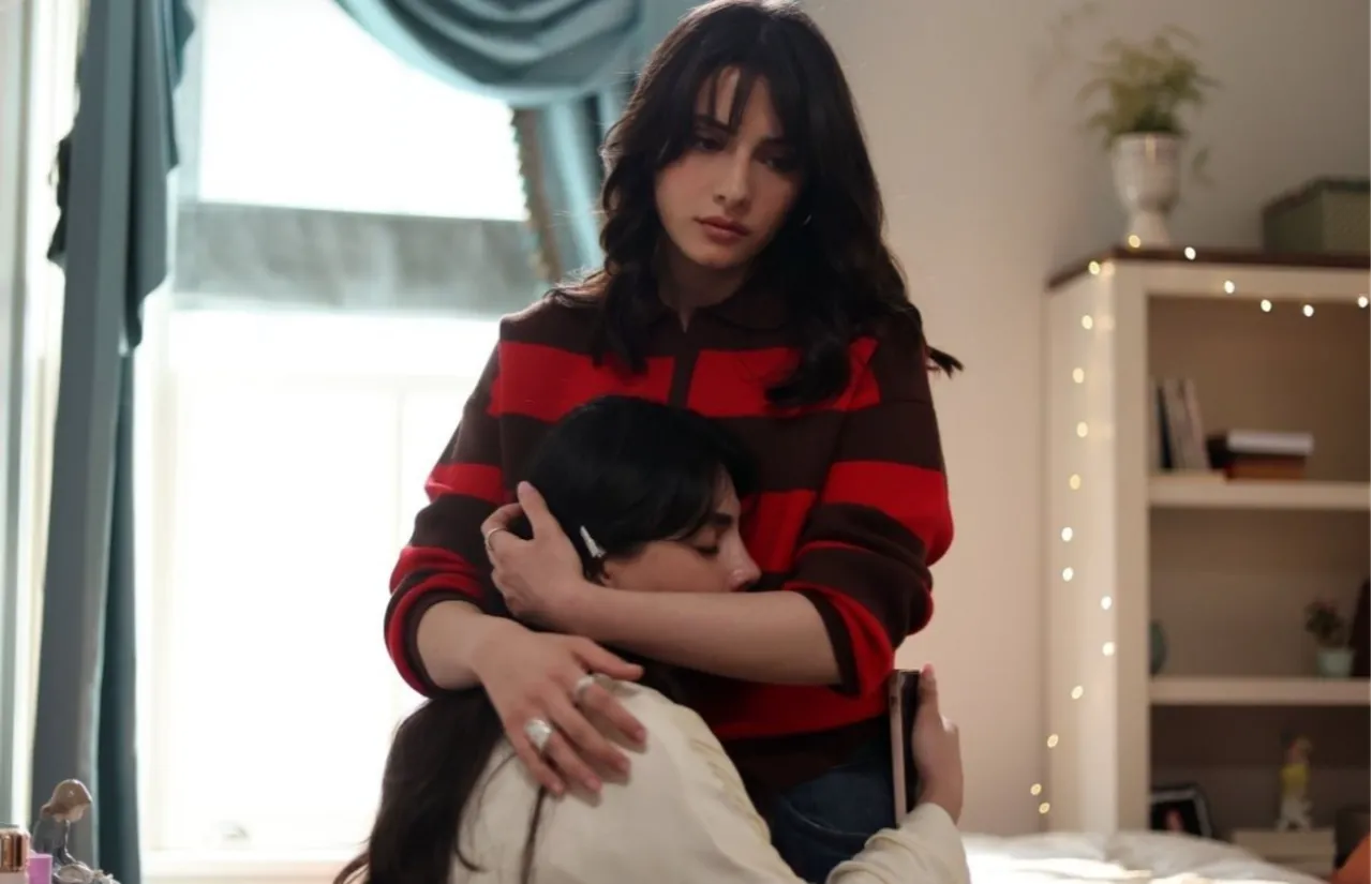 Kulüp dizisiyle yıldızı parlamıştı! Abi dizisinin Melek'i Asude Kalebek kimdir?