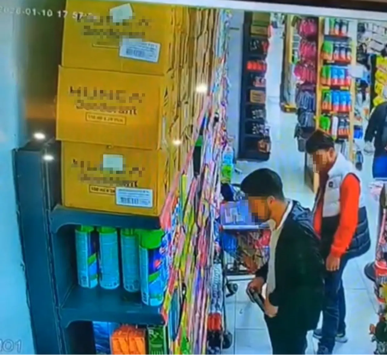 Parfüm çalan hırsızlardan pişkin savunma: Hoşumuza gitti aldık