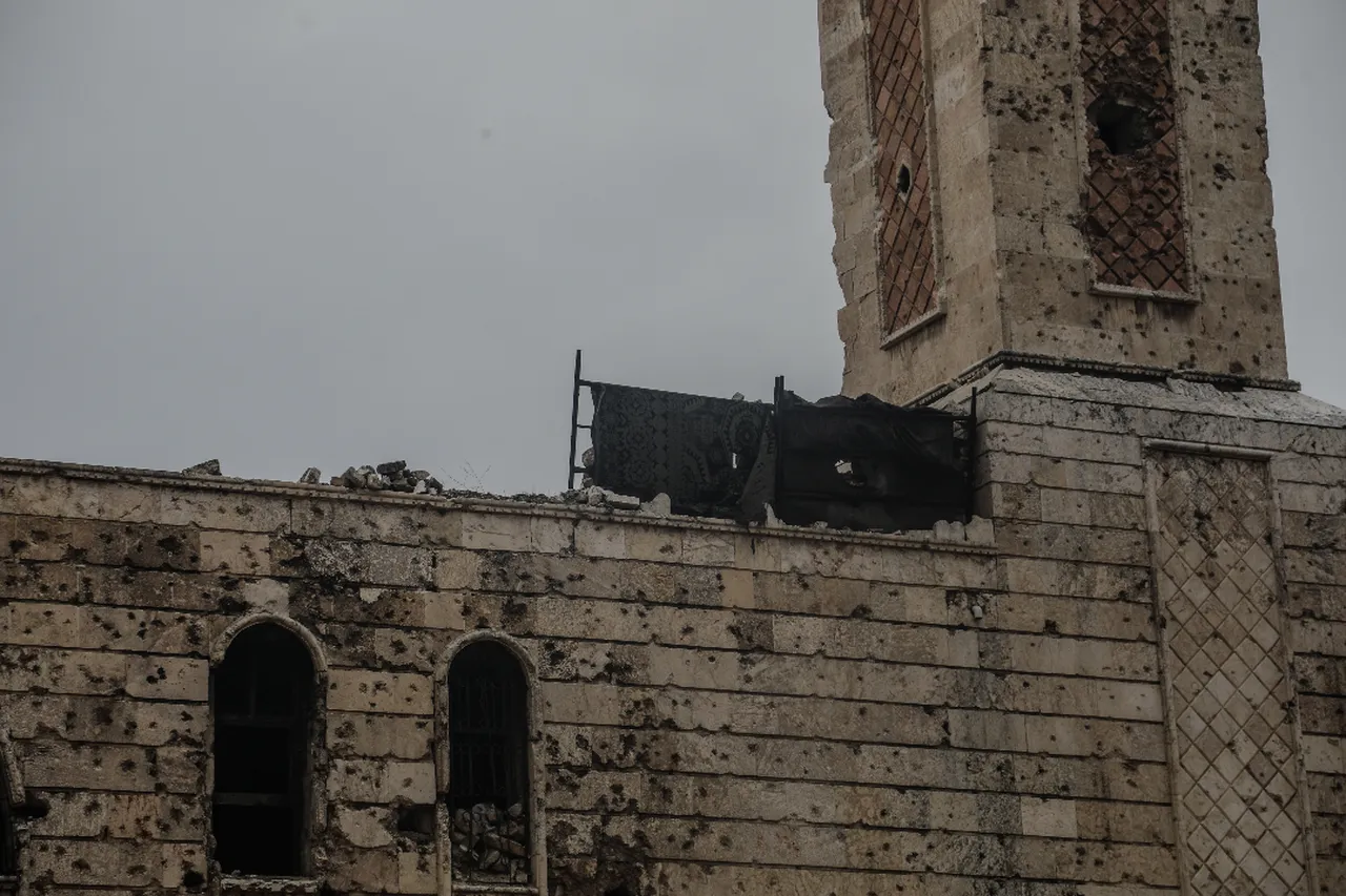 YPGli teröristler askeri karargah olarak kullanıyordu! Hasan Camii ilk kez görüntülendi