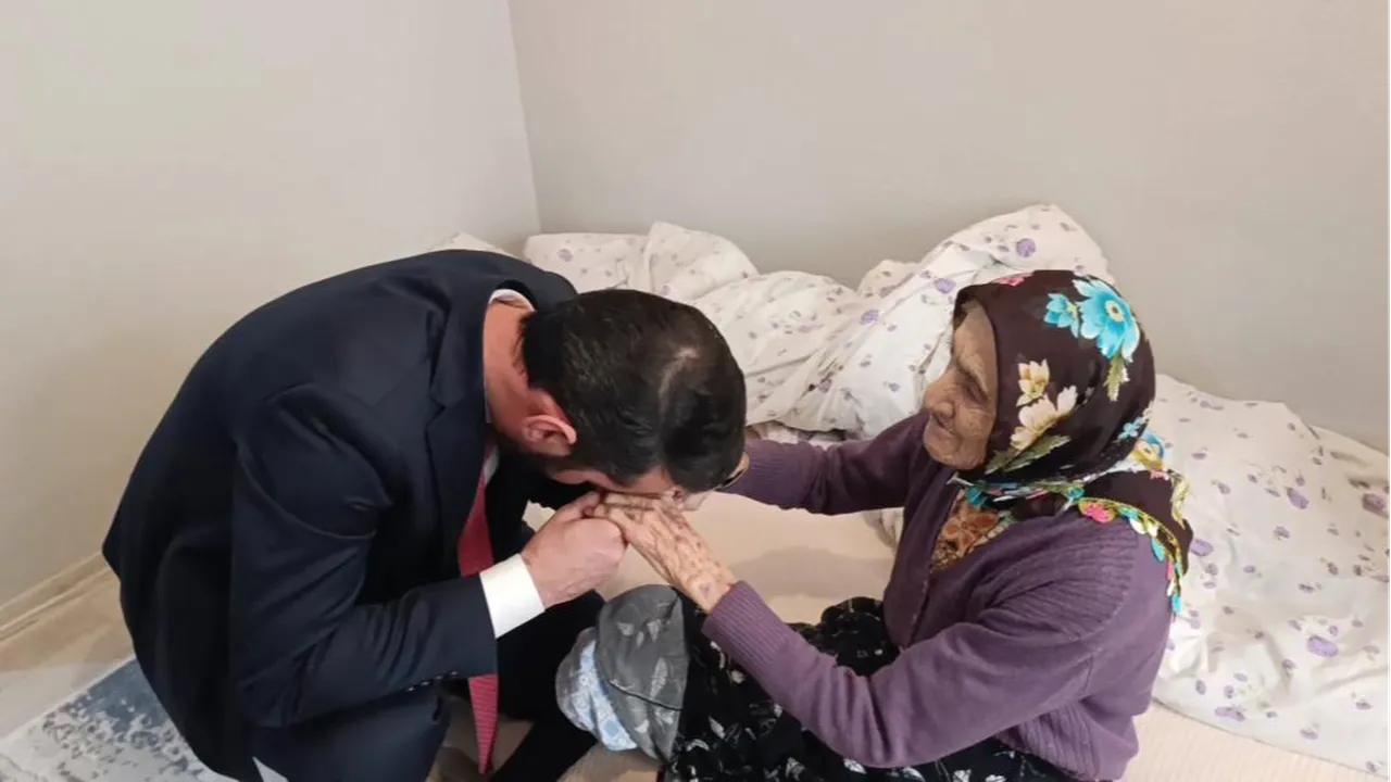 121 yaşındaki Saadet teyzeden Erdoğan isteği