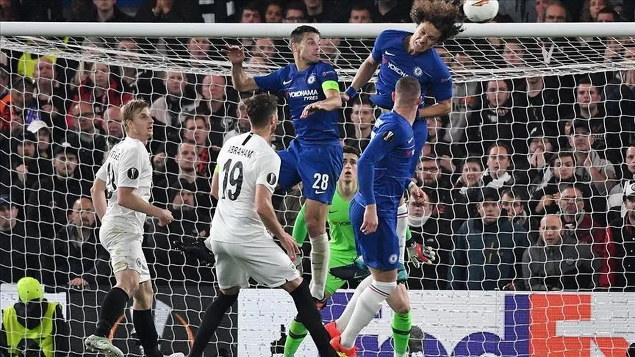 Chelsea-Arsenal maçı hangi kanalda, canlı yayın nerede izlenir? İngiltere Lig Kupası yarı final