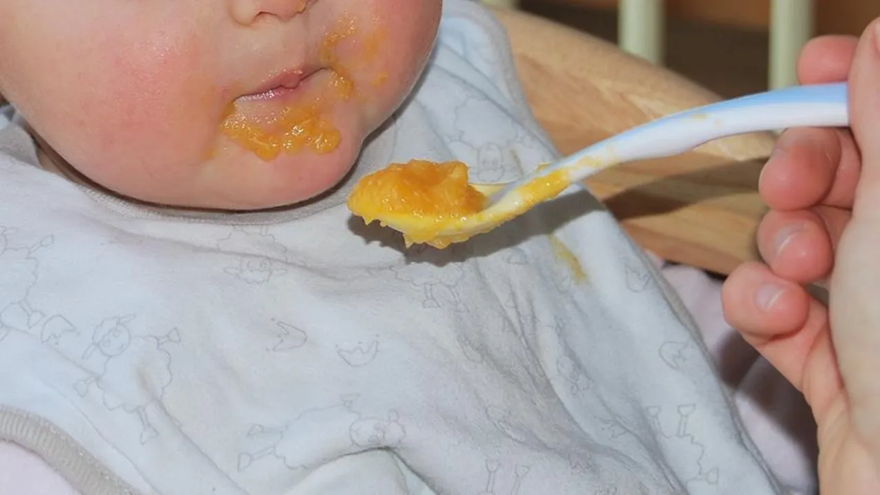 Dünyaca ünlü firma bebek mamalarını geri çağırmıştı! Markadan sadece özür geldi