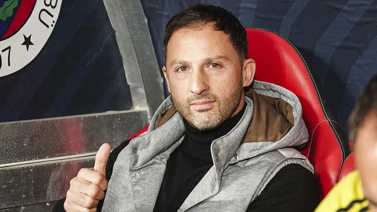 Fenerbahçe'nin Beyoğlu Yeni Çarşı maçı 11'i belli oldu: Kadroda sürpriz