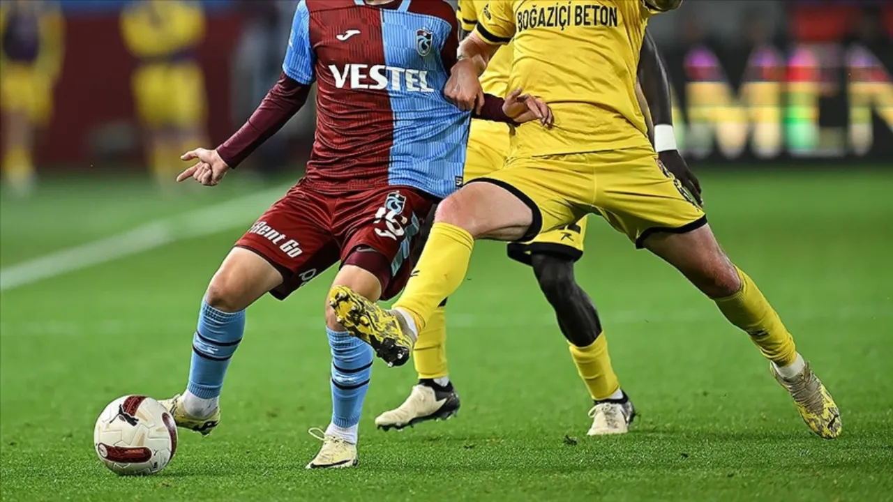 İstanbulspor-Trabzonspor maçı hangi kanalda, nereden izlenir? Şifresiz yayınlanacak