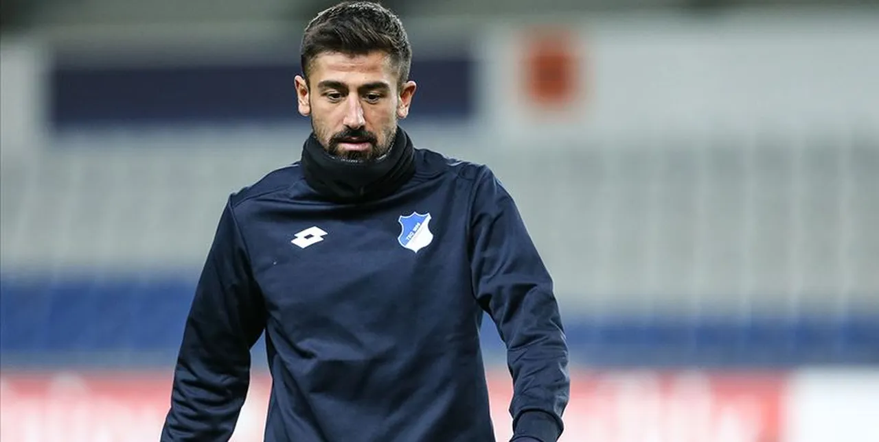 Kerem Demirbay, Almanya'da Borussia Dortmund, Hamburg, Kaiserslautern, Fortuna Düsseldorf, Hoffenheim ve Bayer Leverkusen'de oynadı