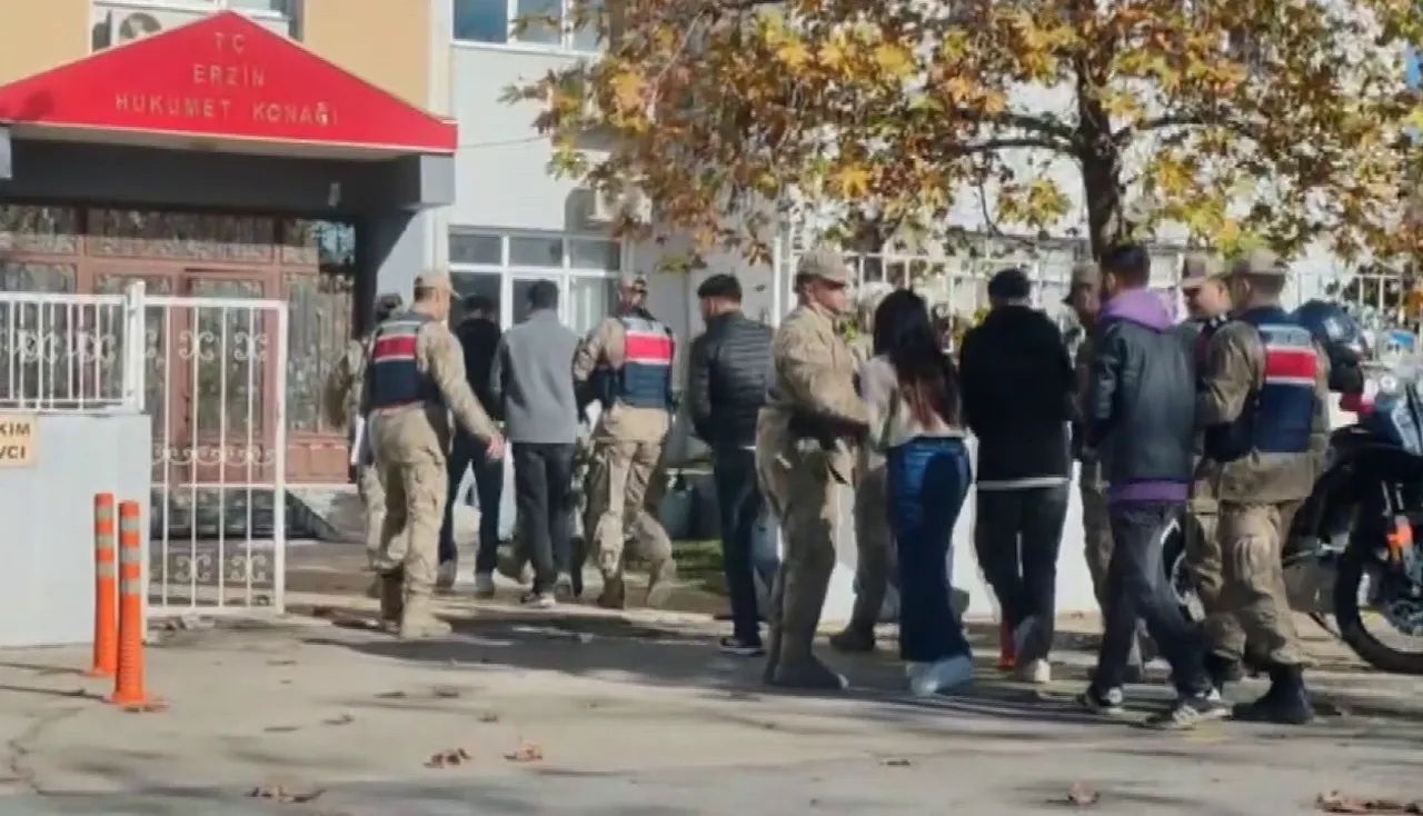 Piyasa değeri 25 milyon! Bahçeden çalarken suçüstü yakalandılar