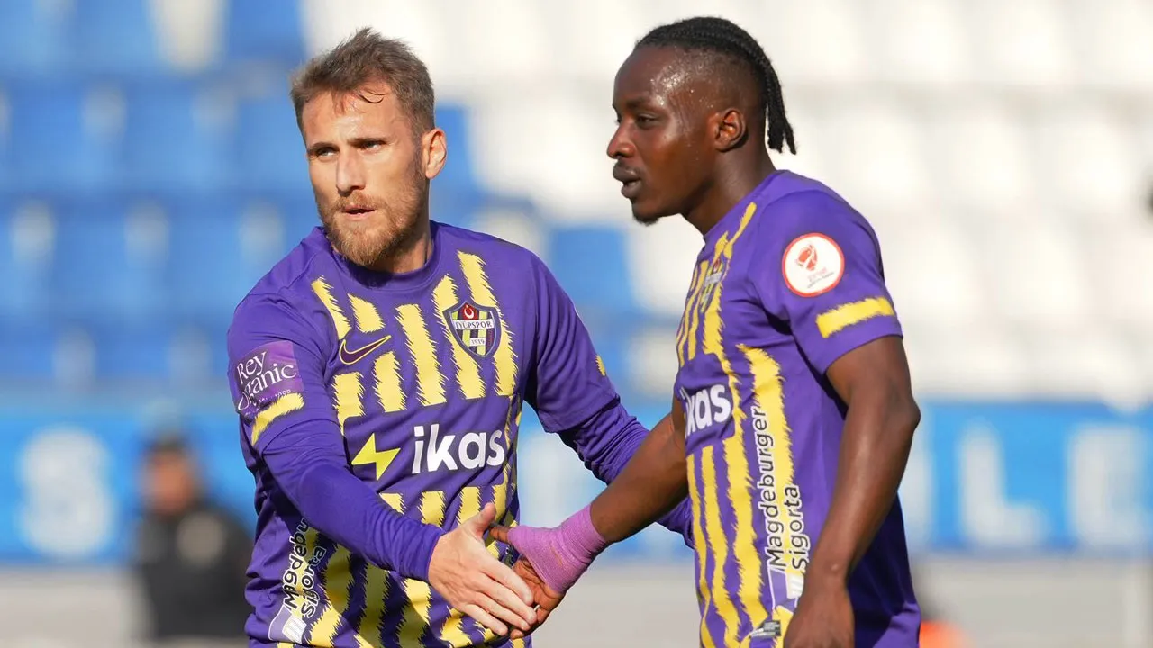 Süper Lig ekibi ayrılığı duyurdu