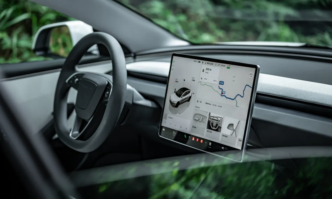 Tesla sahiplerini şoke eden karar: FSDde tek seçenek abonelik oluyor!