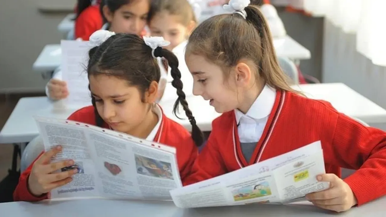 16 Ocak okullar yarım gün mü, karneler saat kaçta dağıtılacak? 2026 15 tatil (sömestr) başlıyor!