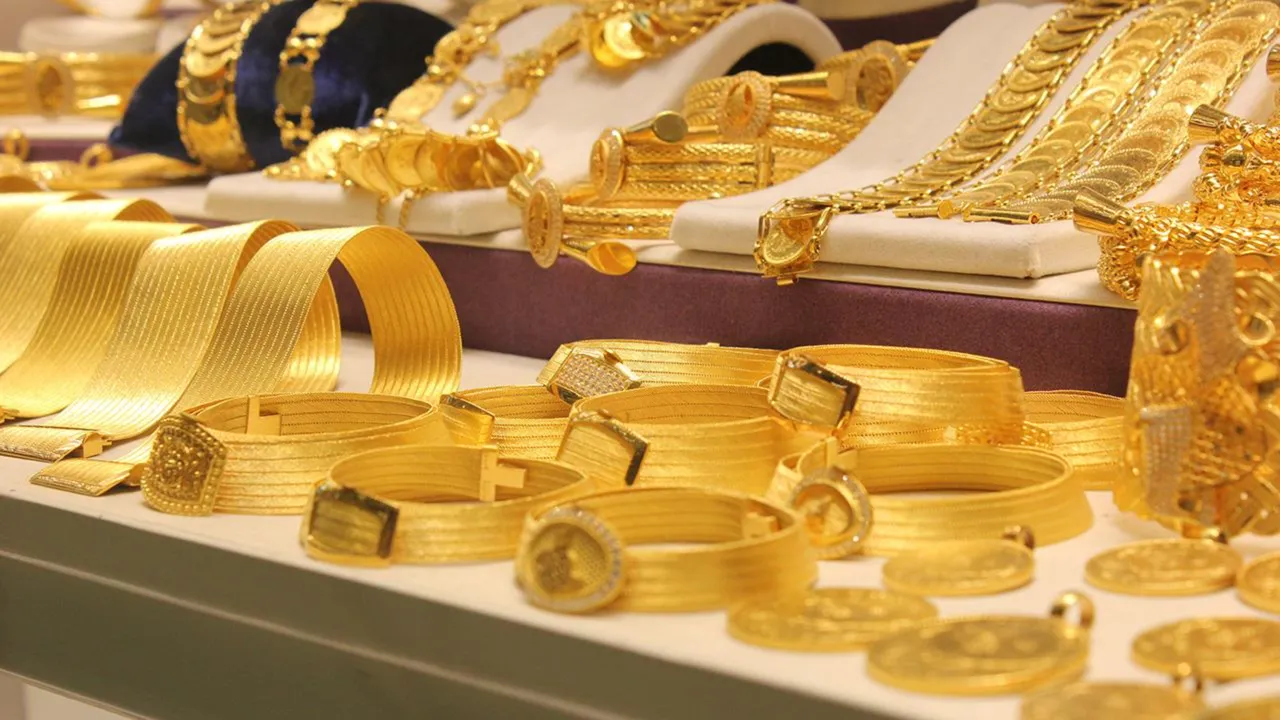 2026 'altın yılı' olacak mı? Uzmanlar ikiye bölündü! Altın tahminleri değişti