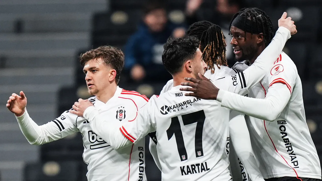 Beşiktaş, Türkiye Kupası'nda 2'de 2 yaptı: Kartal zirveye uçtu