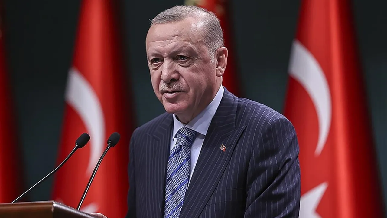 Cumhurbaşkanı Erdoğan'dan Miraç Kandili mesajı