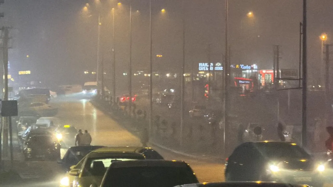 Düzce'yi sis kapladı, sürücüler yollarda kaldı! Görüş mesafesi 10 metreye düştü