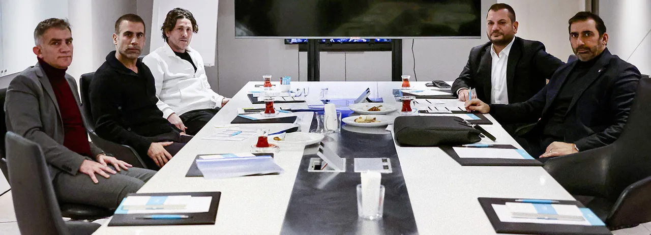 Trabzonspor'da yapılan transfer değerlendirme toplantısı