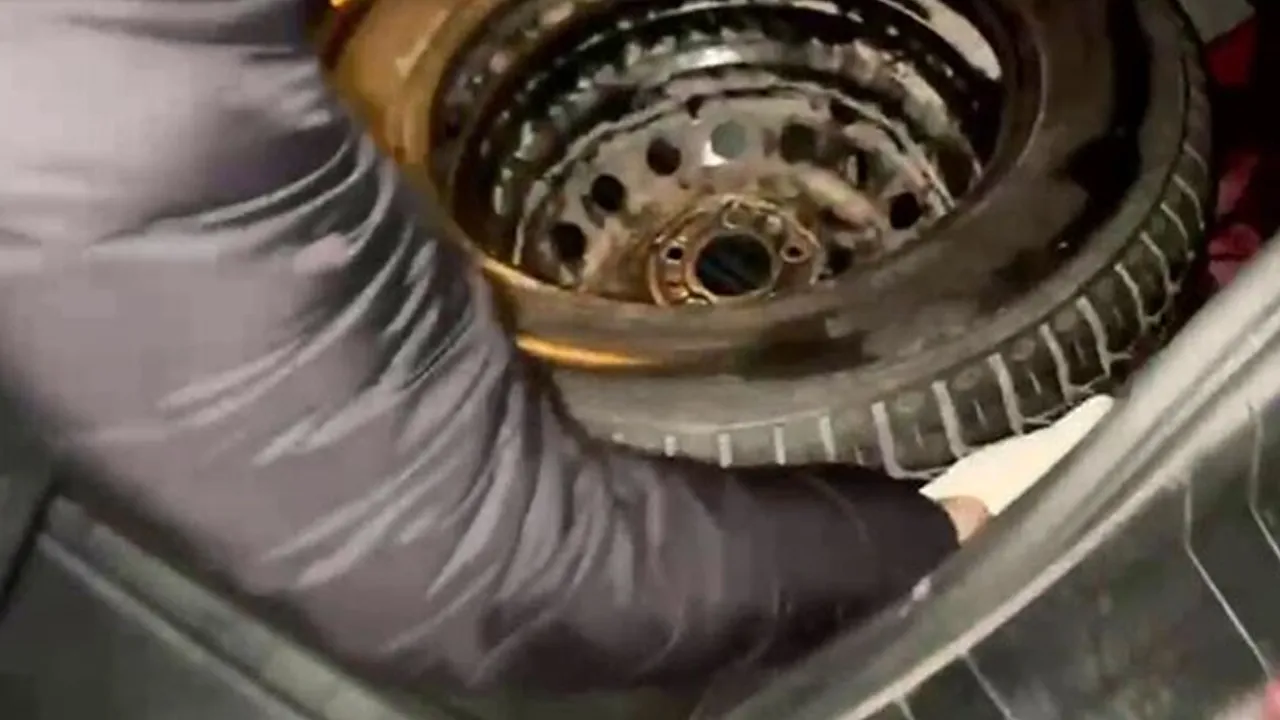 FETÖ'den ihraç edilmişti! Uyuşturucuyla yakalandı