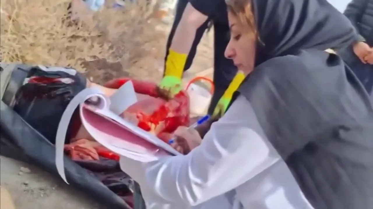 İran'da kanlı bilanço ağırlaşıyor! "Tüm sinyaller ABD'nin hava saldırısının yakın olduğunu gösteriyor"