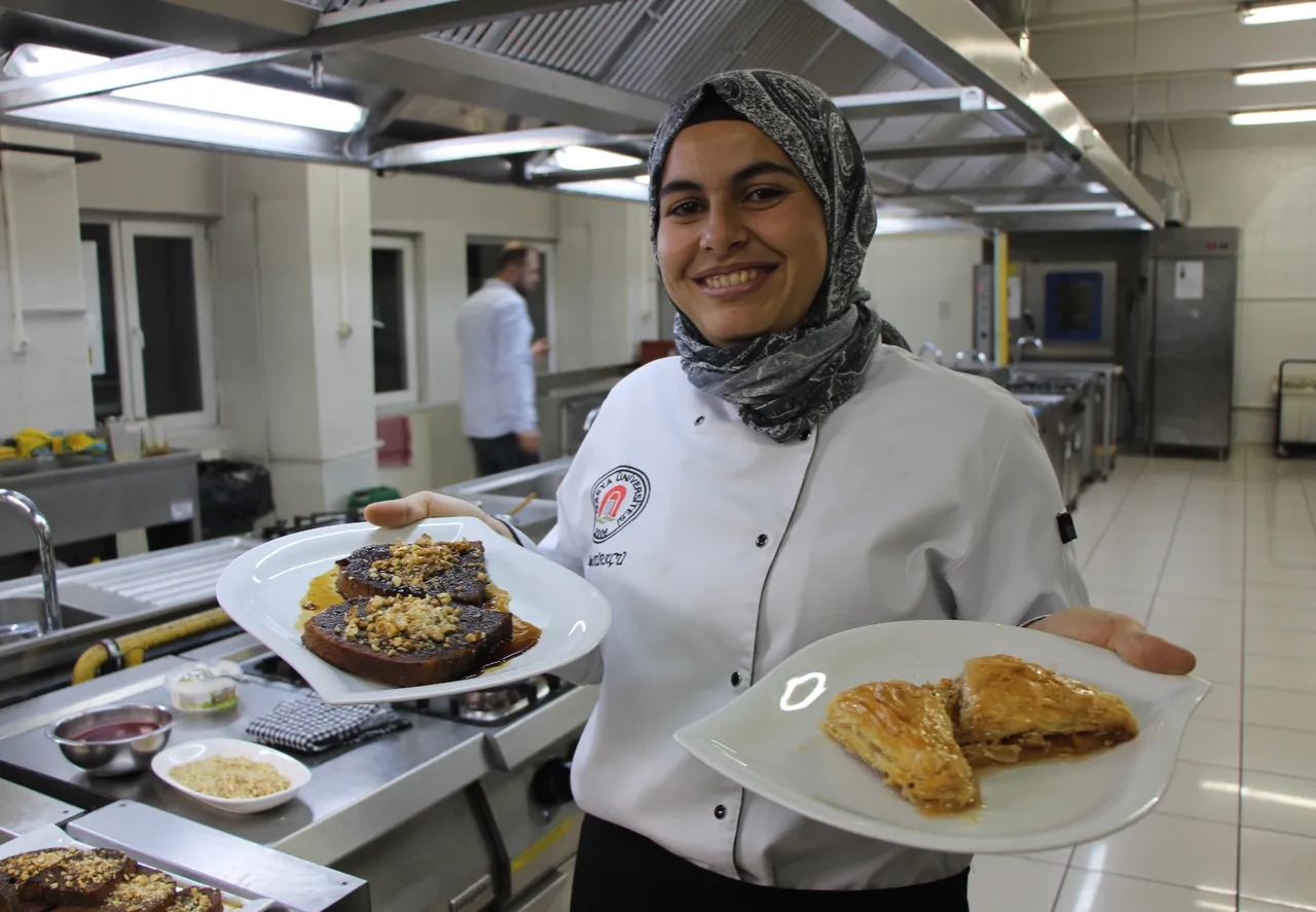 Sadece 3 malzeme ile yapılıyor! ‘Unutma beni’ tatlısının bilinmeyen hikayesi