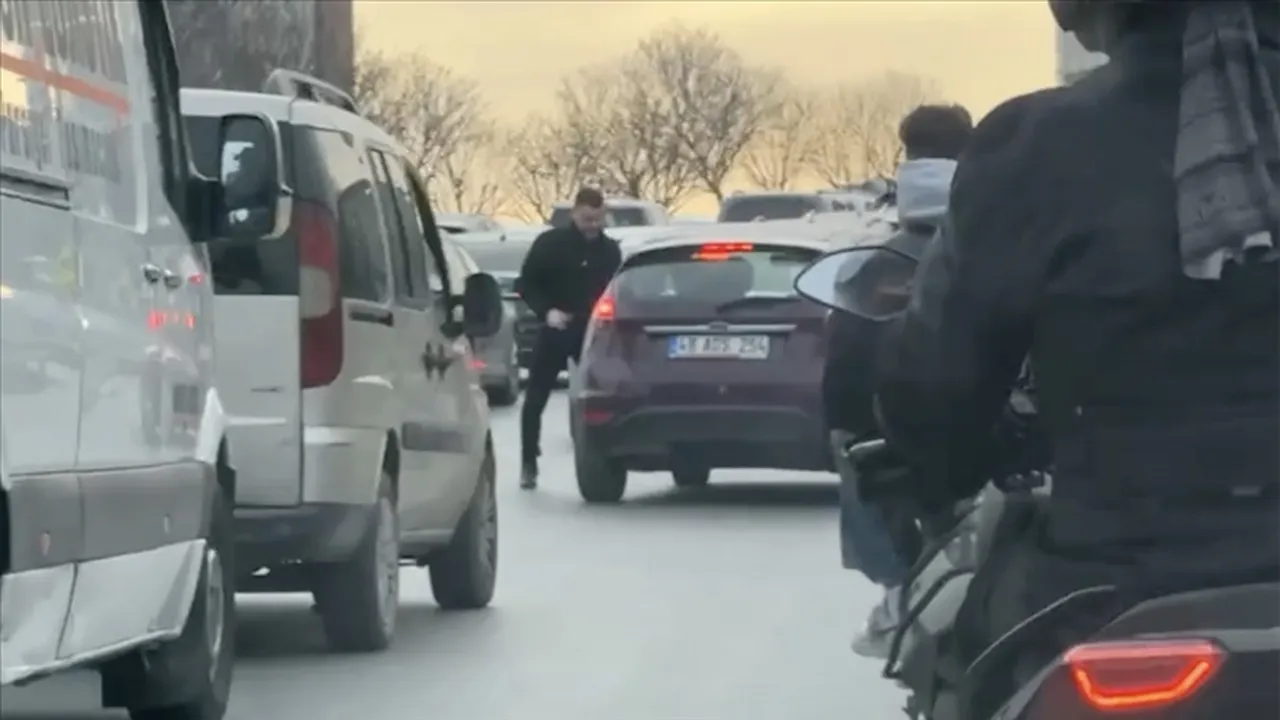 Sürücüler dikkat, 10 madde daha kabul edildi! Trafik cezaları artırıldı