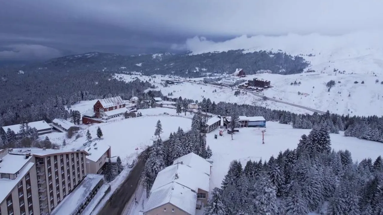 Uludağ'da gecelik otel fiyatı 20 bin lirayı aştı! Yer yok, doluluk oranı yüzde 90'ı buldu