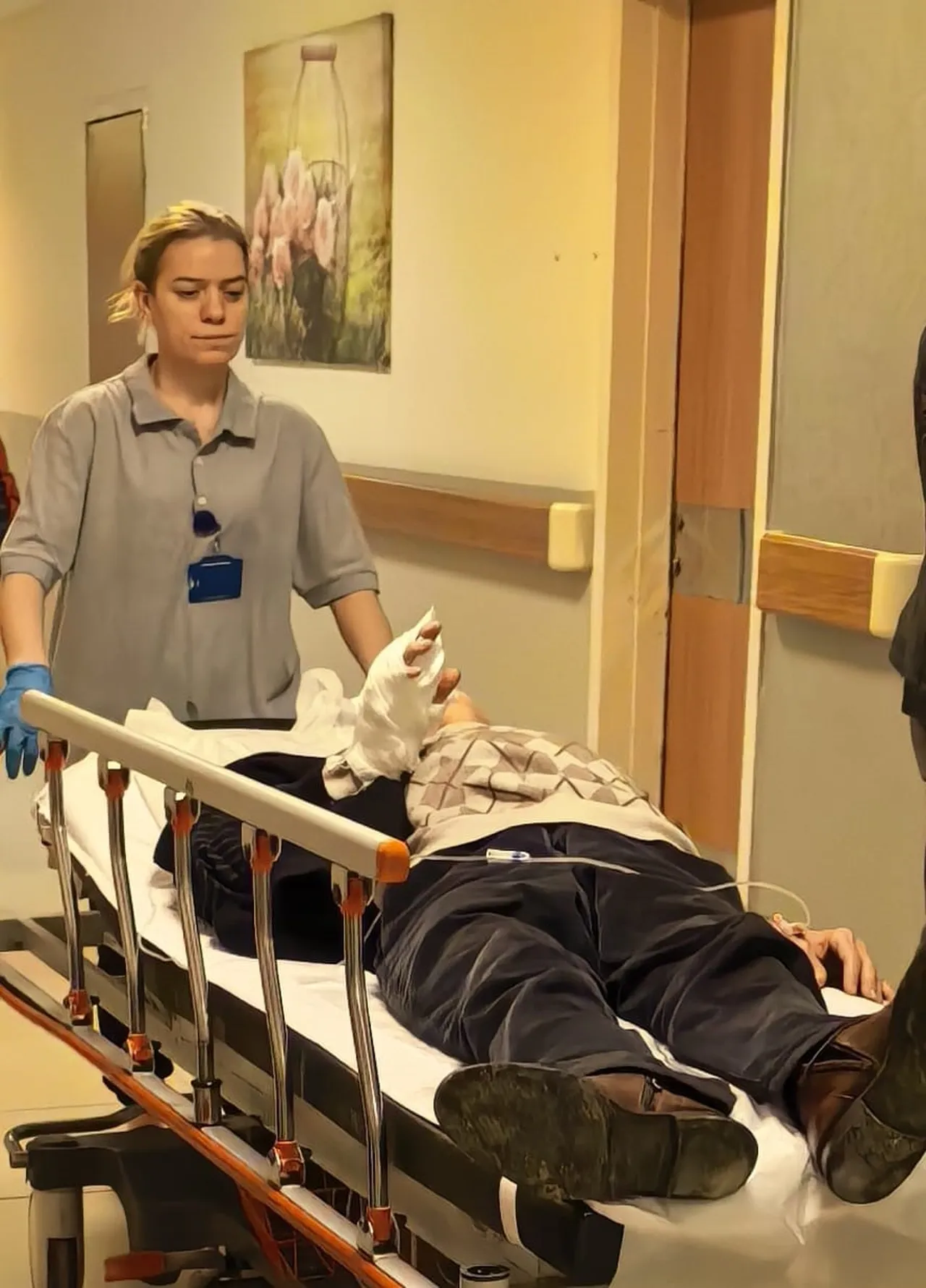 Yaşlı adam dehşeti yaşadı! Saniyeler içinde parmağı koptu