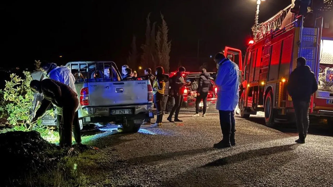 Antalya'da yanan otomobilde ceset bulundu, 4 kişi gözaltına alındı