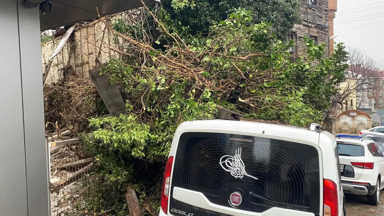 Her şey namazdayken oldu... Mağdur vatandaş sorduğu soruyla isyan etti
