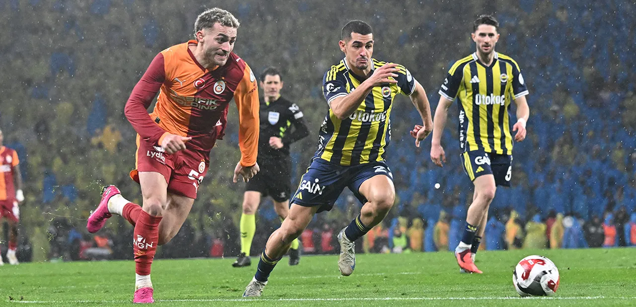 Fenerbahçe, Galatasaray'ı 2-0 mağlup ederek, Süper Kupa'nın sahibi oldu.