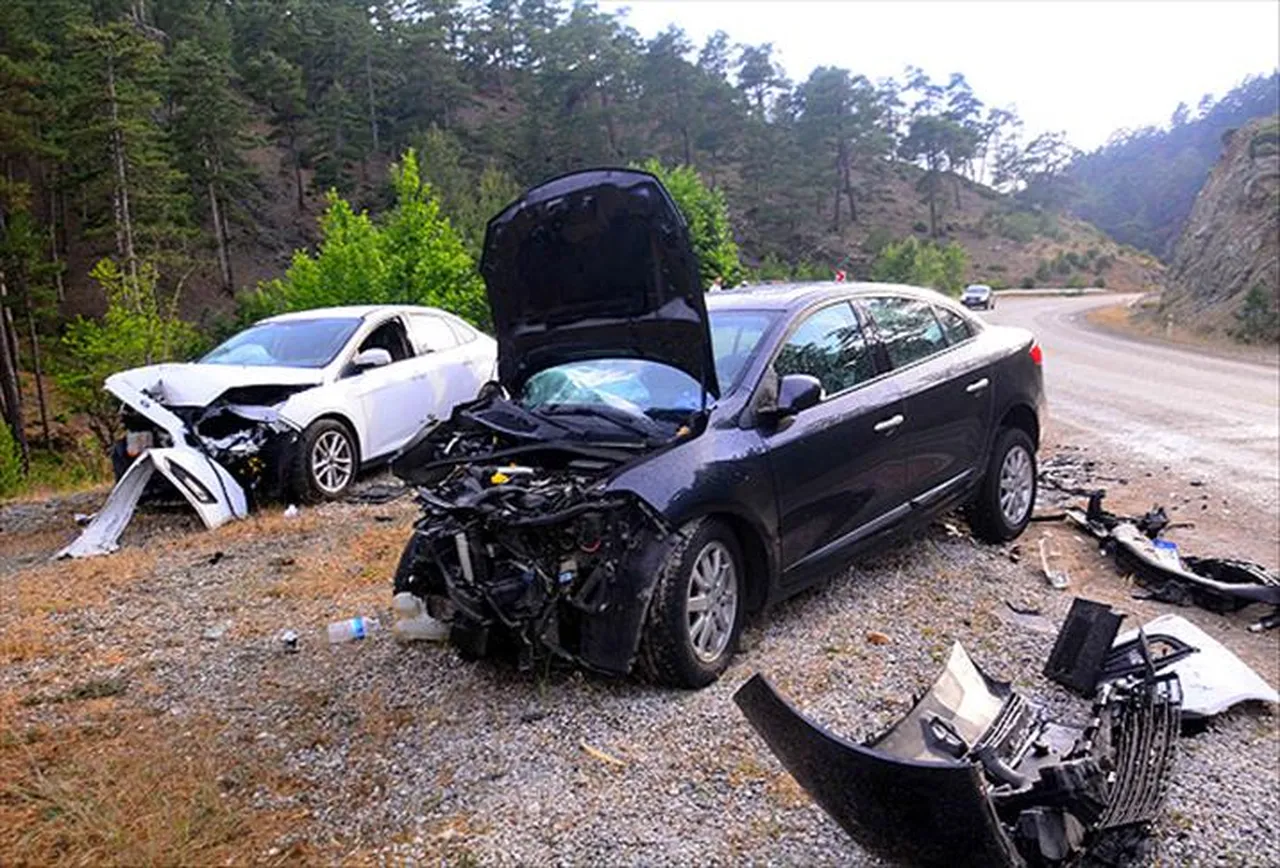 2025'te trafik kazalarında 3 bin 481 kişi hayatını kaybetti