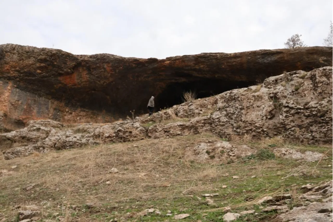 Diyarbakır'da eşsiz manzara! 1 milyon yıl önce oluştu: Topraktan tarih fışkırıyor