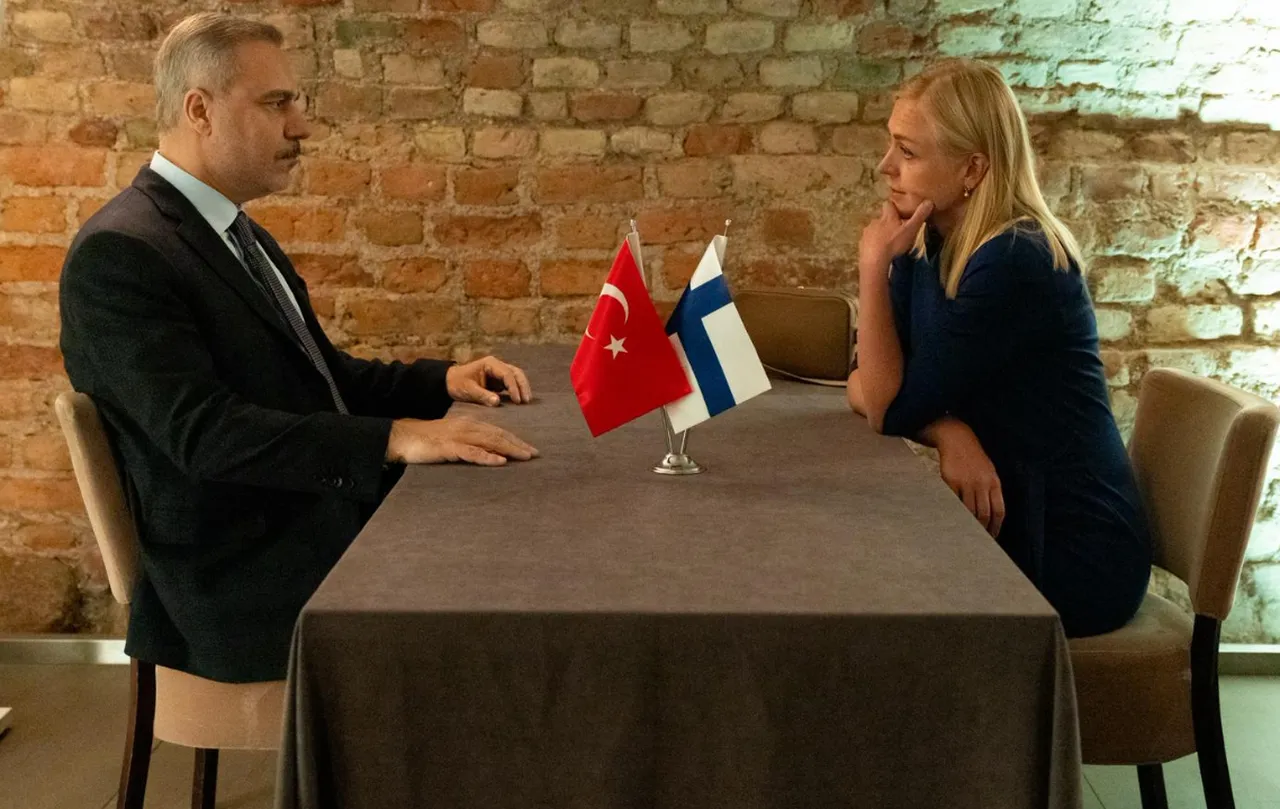 Fidan mevkidaşı ile görüştü