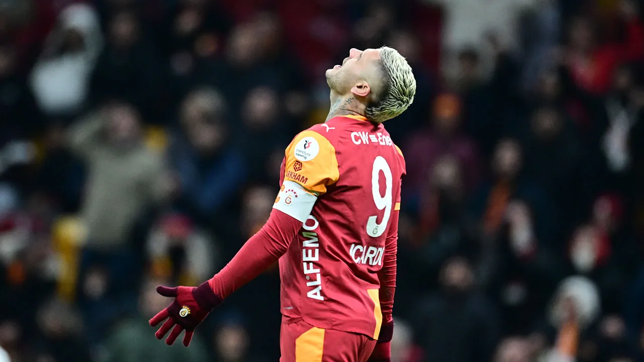 Galatasaray'da istifa şoku: Büyük tepki