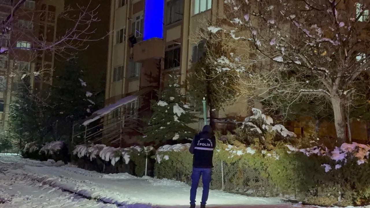 Kayseri’de acı olay: Karne tartışması intiharla bitti