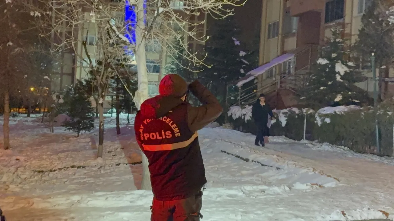 Kayseri’de acı olay: Karne tartışması intiharla bitti