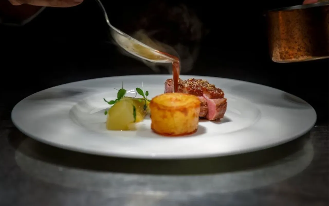 Menü 27 bin lira! 2 Michelin yıldızlı restoran, temizlik denetiminden geçemdi