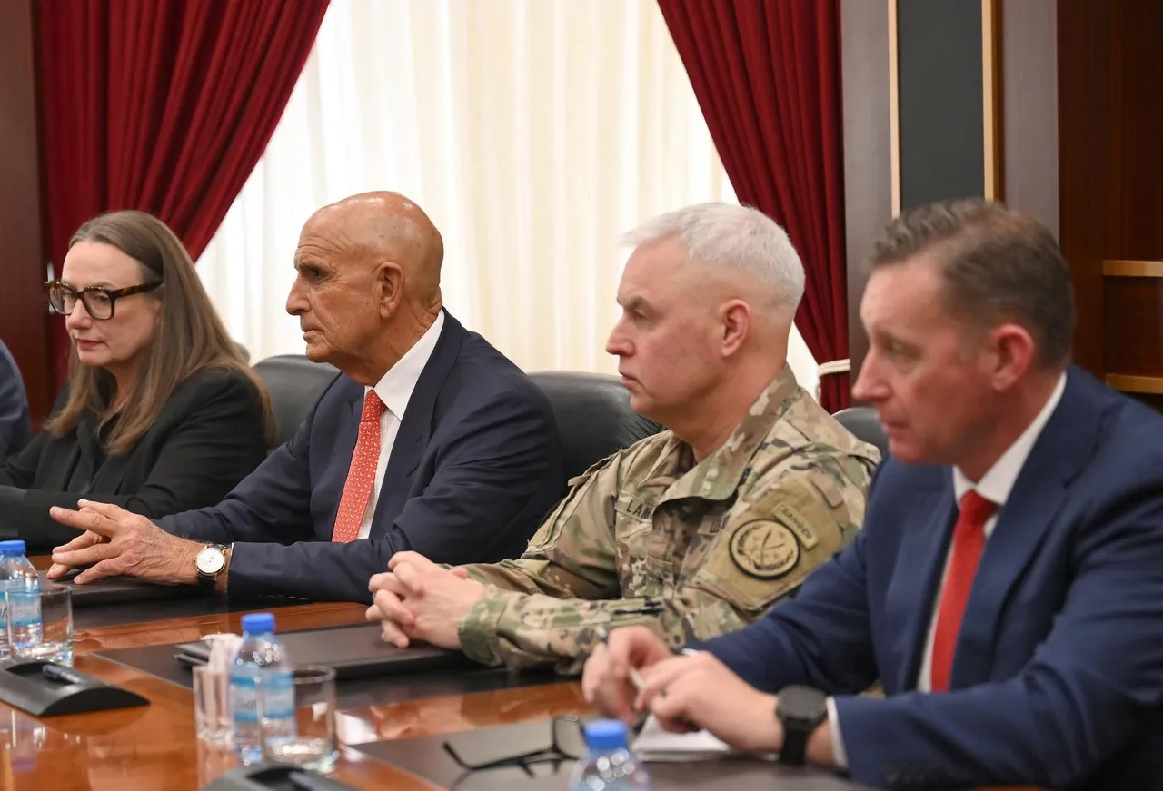 Tom Barrack, terör örgütü terör elebaşı Mazlum Abdi ile bir araya geldi