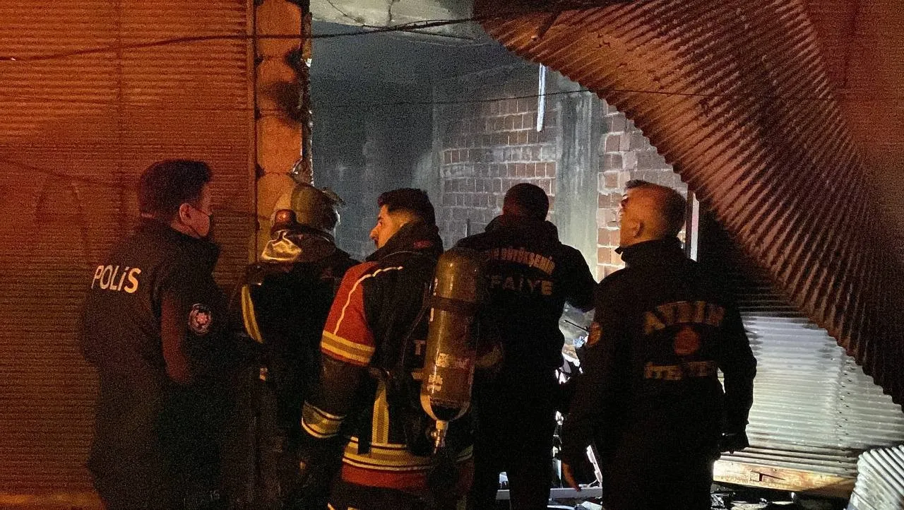 Aydında korkutan yangın! 2 kişi hastaneye kaldırıldı