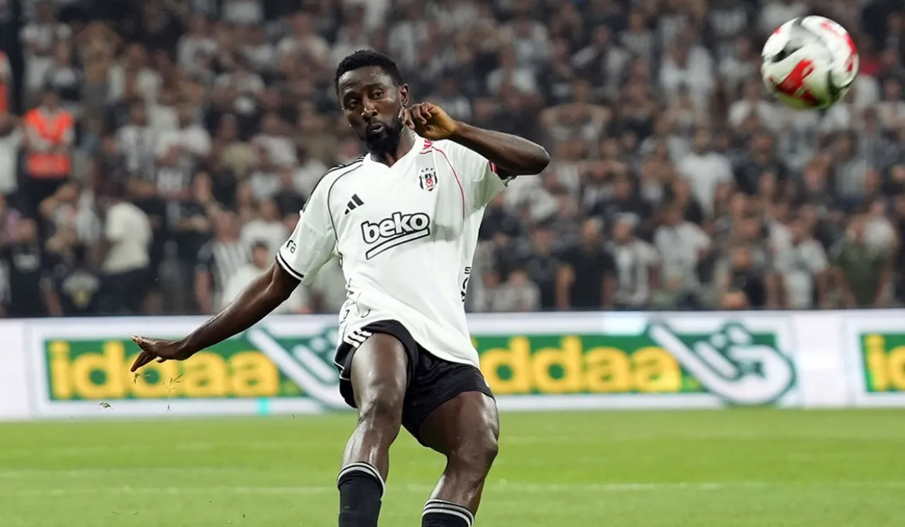 Beşiktaş'a Ndidi'den üzen haber