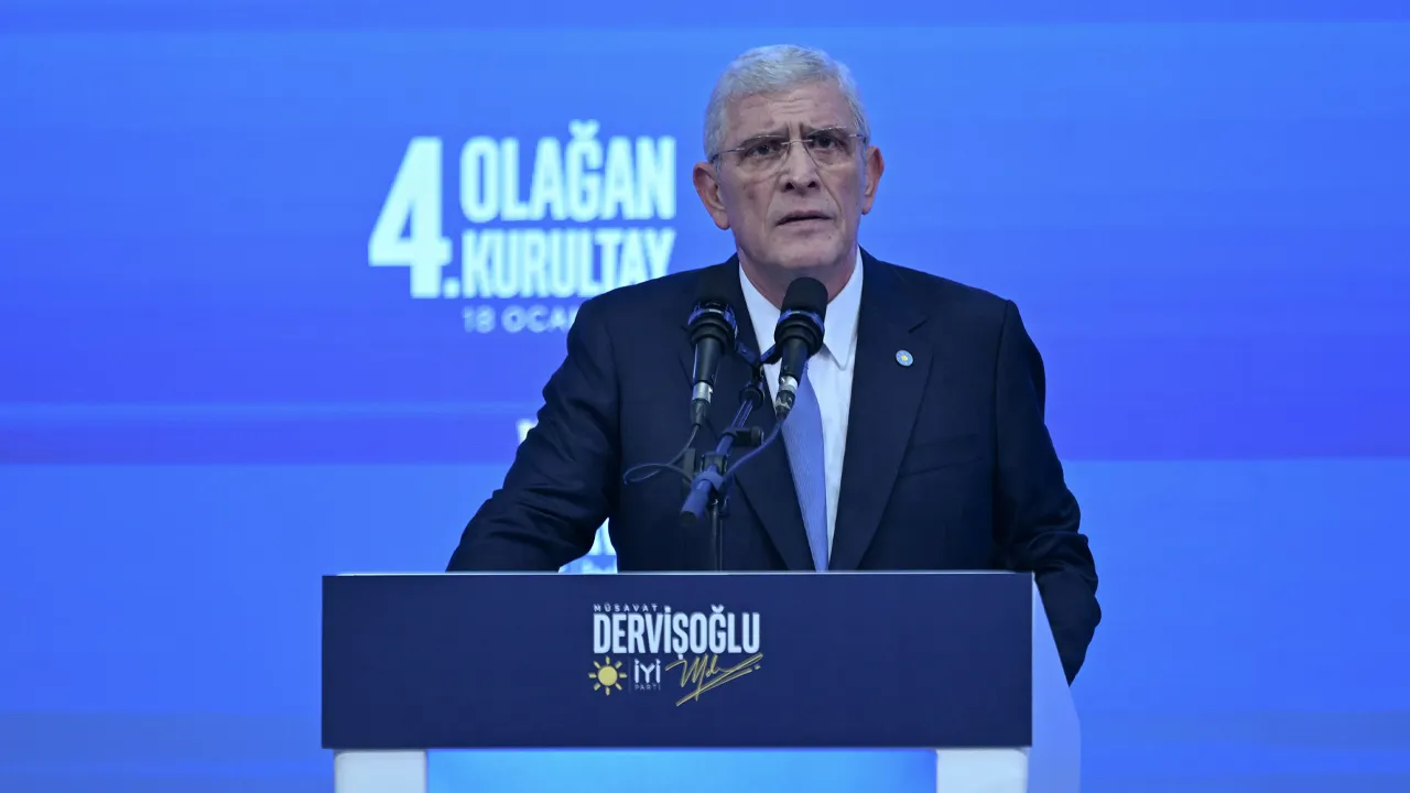 İyi Parti'de 4. Olağan Kurultay: Müsavat Dervişoğlu yeniden genel başkan seçildi