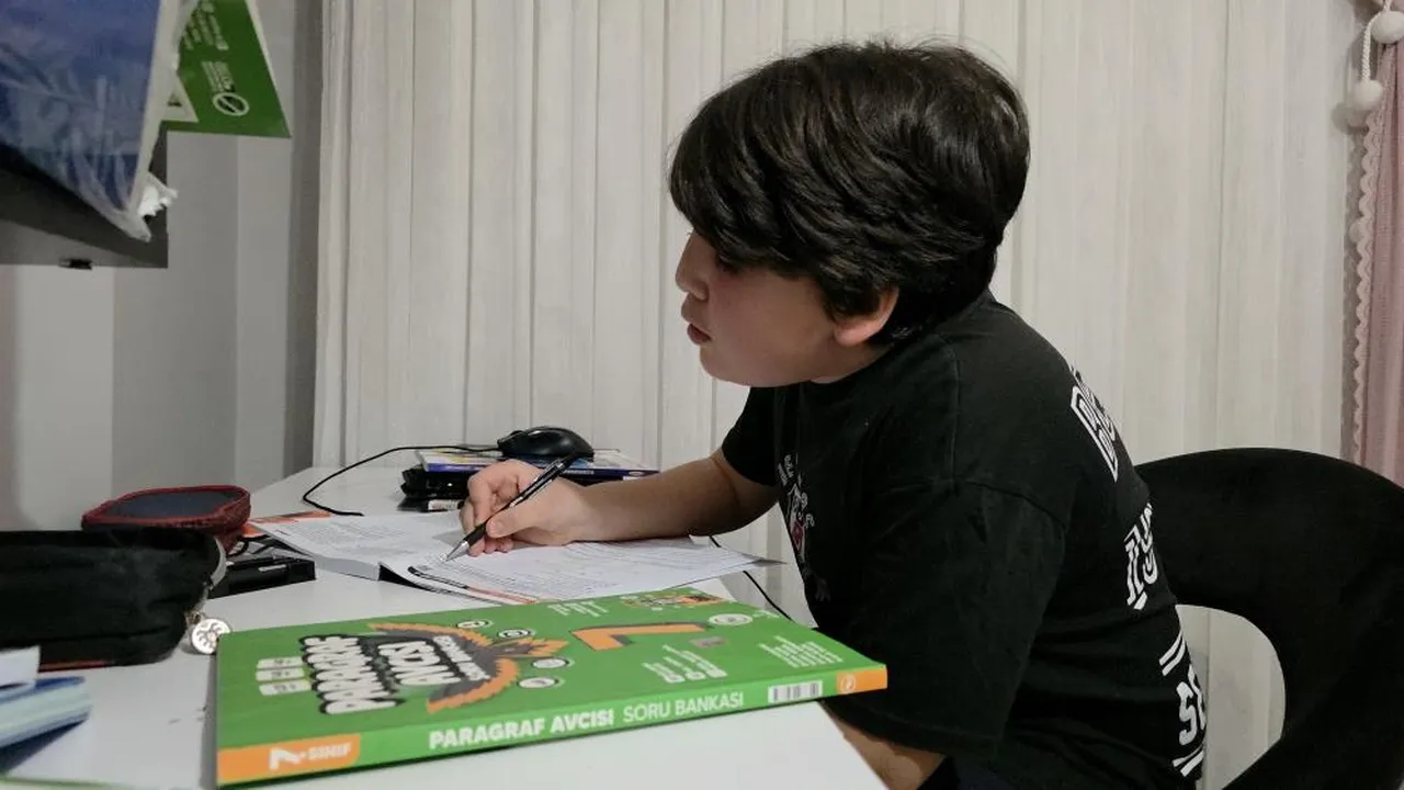 Küçük Hasan'ın 8 yıllık çilesi! Öyle bir hastalığa yakalandı ki ne teşhisi var ne de çaresi