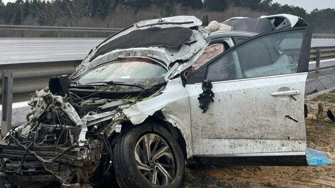 Kuzey Marmara Otoyolu'nda kaza: 7 kişi yaralandı