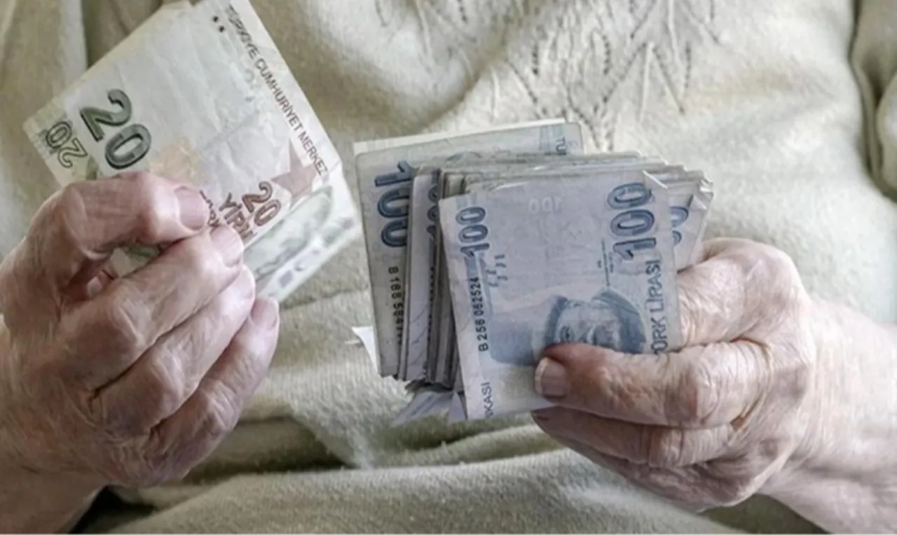 Prim ödeyen hak iddia edebilecek: Yaşlılık sigortası geliyor