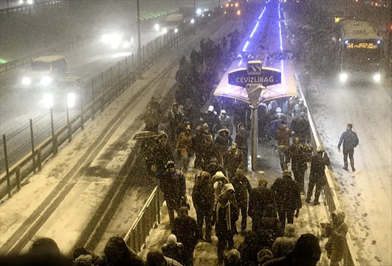 19 Ocak İstanbul Ankara şehirler arası otobüs ve toplu taşıma seferleri son durum: Otobüs seferleri iptal mi?