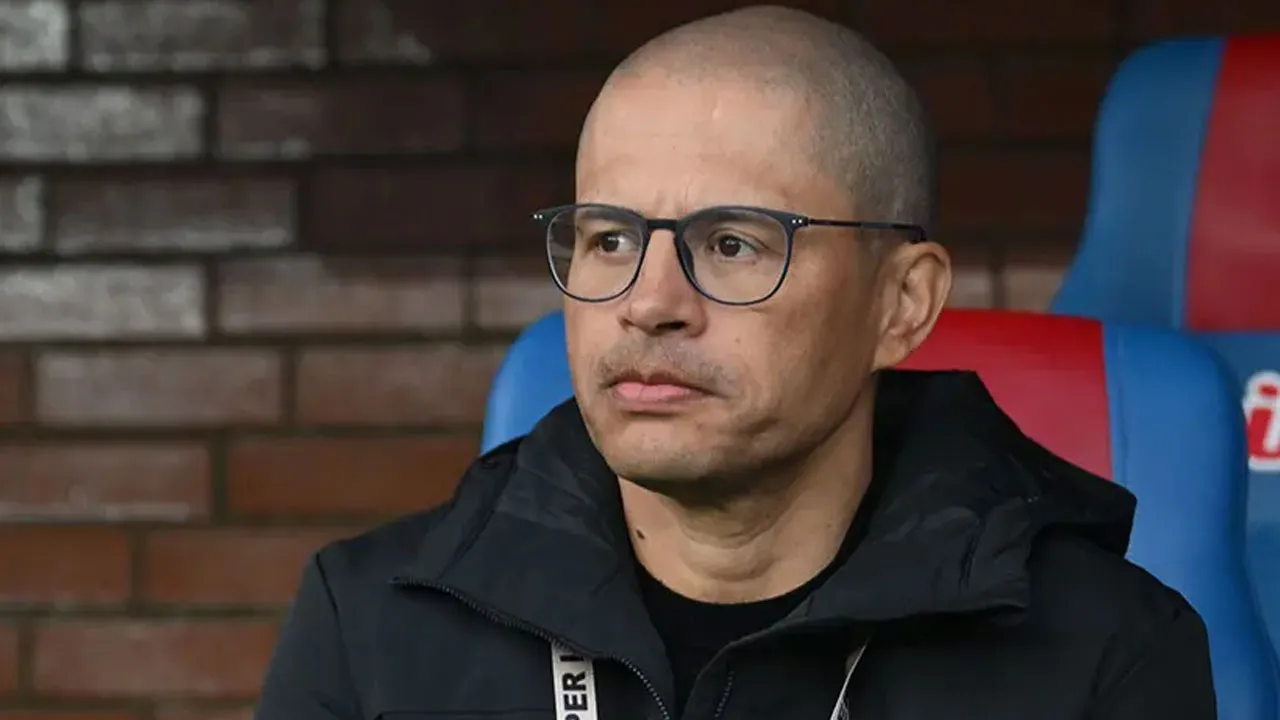 Alex de Souza'nın görevine son verildi!