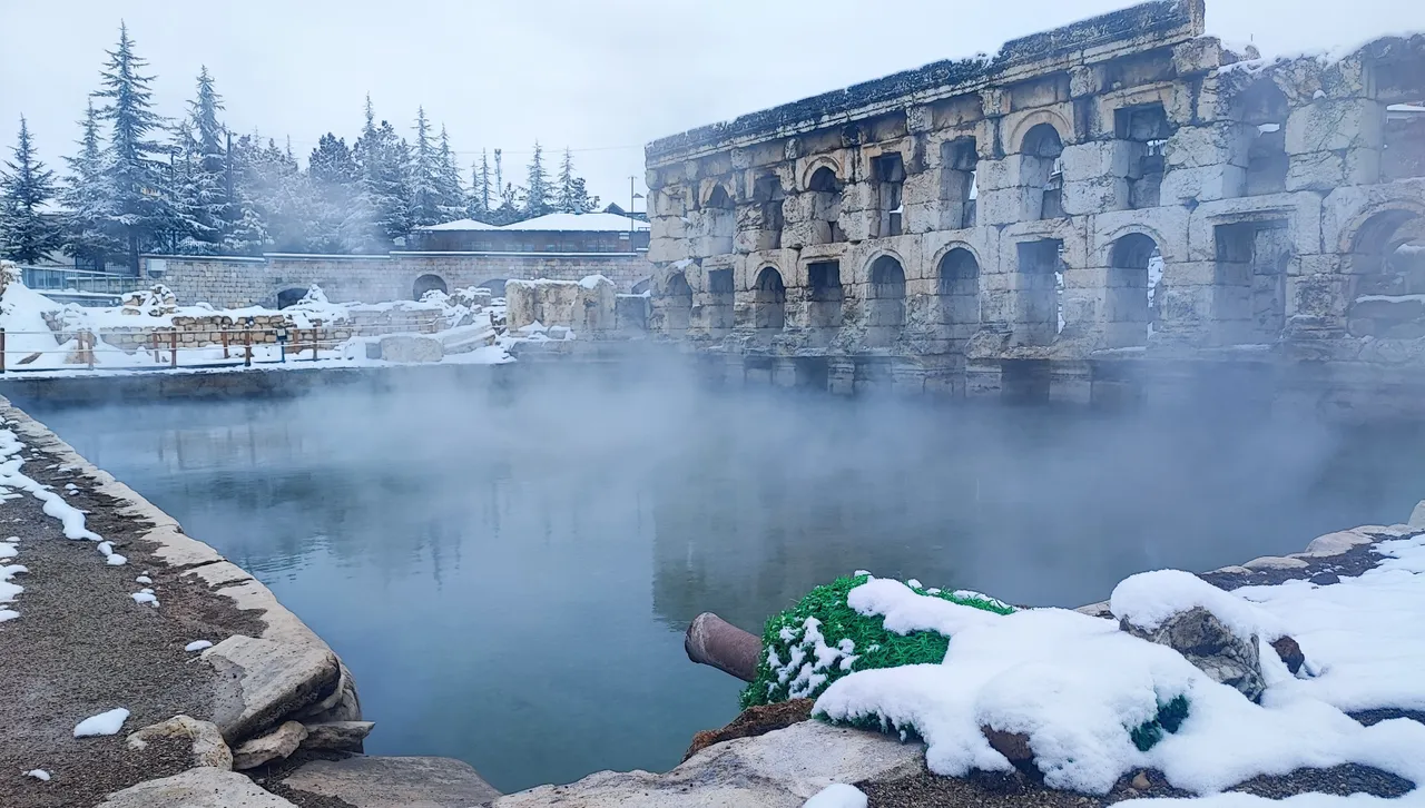 Dışarısı eksi 9, içerisi 50 derece! Kışın gizli rotasında ikisi bir arada