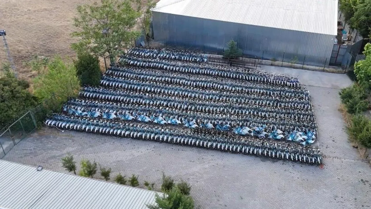 İBB'den İstanbullulara milyonlarca liralık zarar! İSBİKE hurdaya döndü