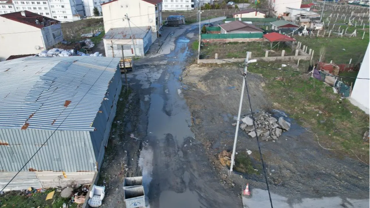 İstanbul Arnavutköyde İSKİ isyanı! Önce kazdılar, sonra gittiler