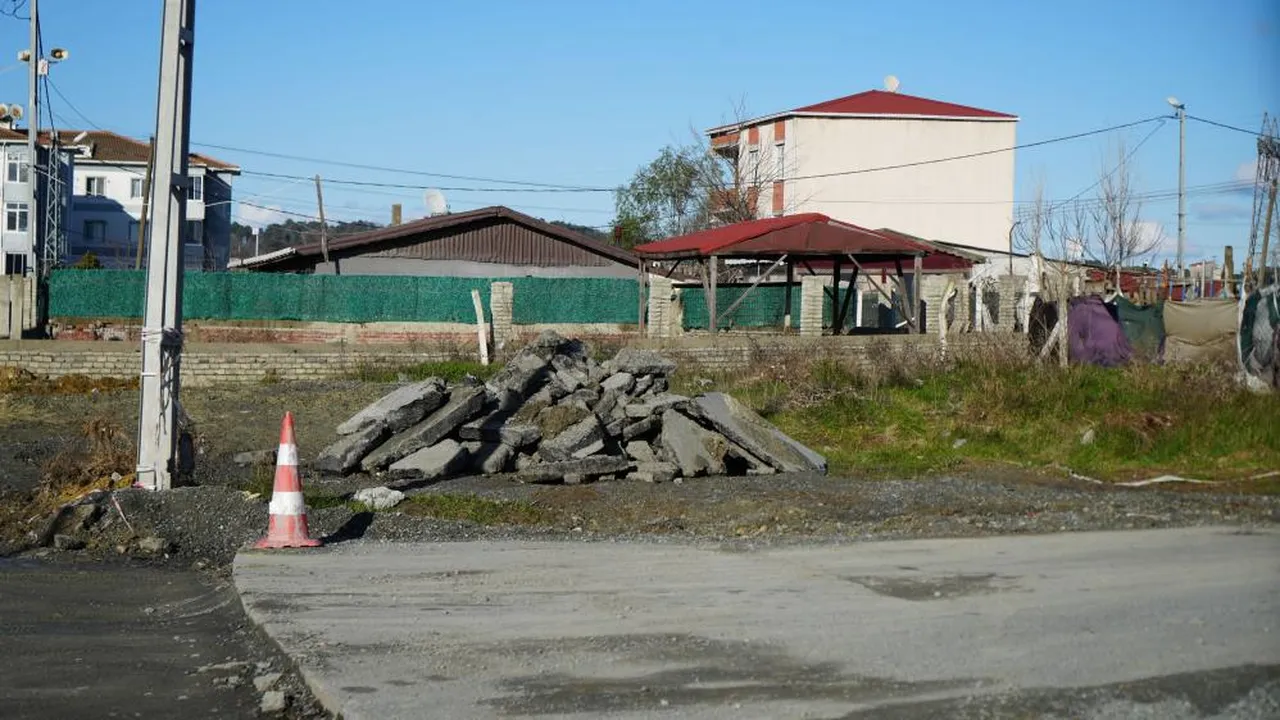 İstanbul Arnavutköyde İSKİ isyanı! Önce kazdılar, sonra gittiler