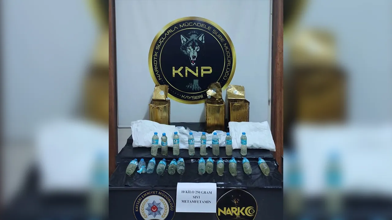 Bal tenekelerinde uyuşturucuyla yakalanan şüpheliden şoke eden itiraf: Ev teklif ettiler 