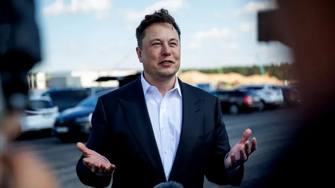 ELON MUSK İLK OLDU!