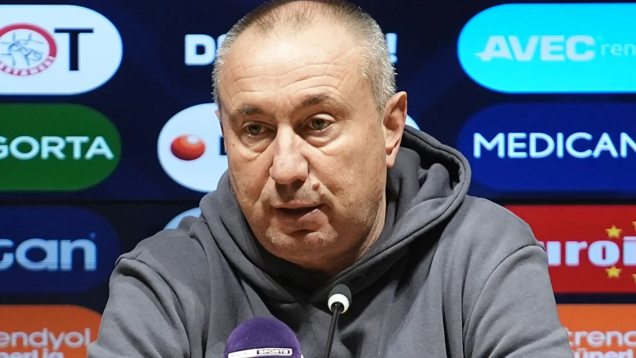 Göztepe'de Stoilov'dan Fenerbahçe sözleri: Üzücü bir durum oldu
